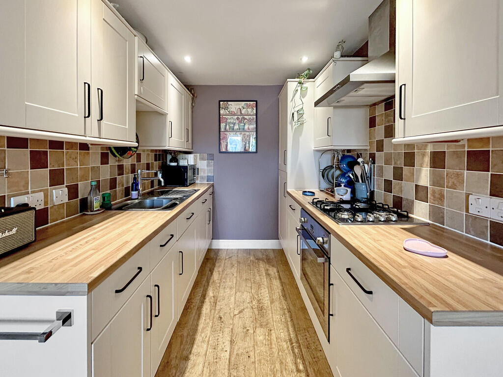 Additional image 4 of Old Were Court, Warminster