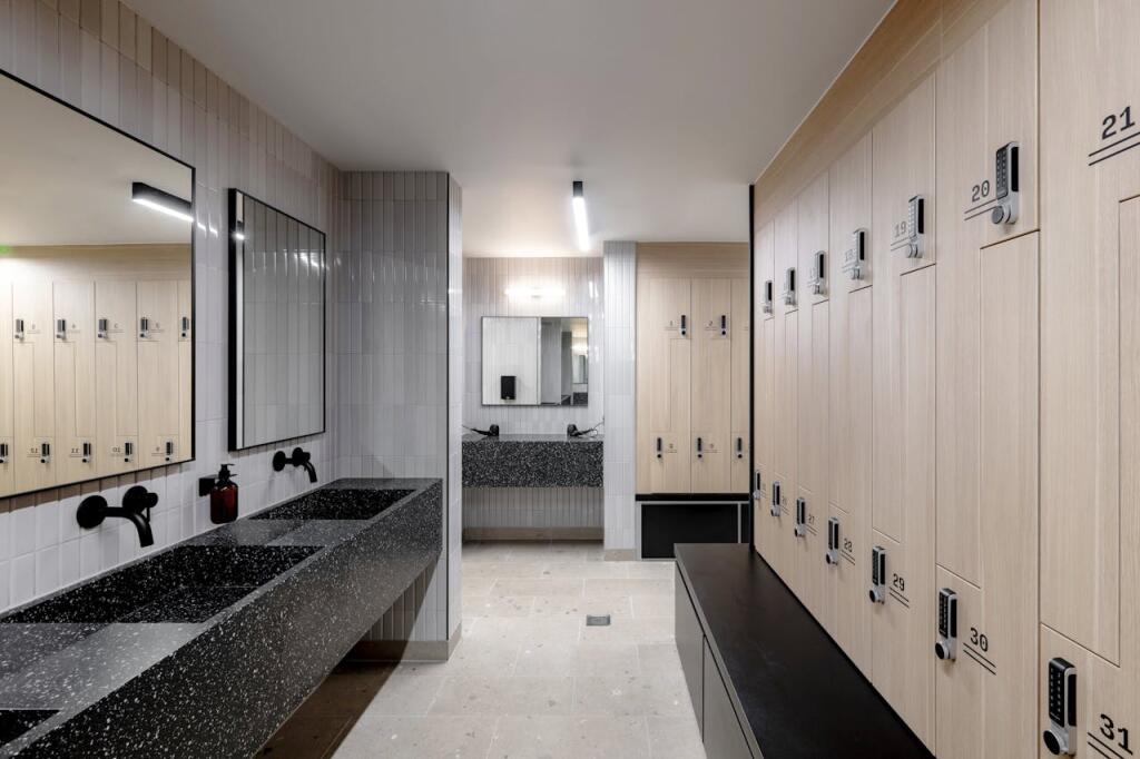 Additional image 6 of Air, 35 Homer Road, Solihull, B91 3QJ