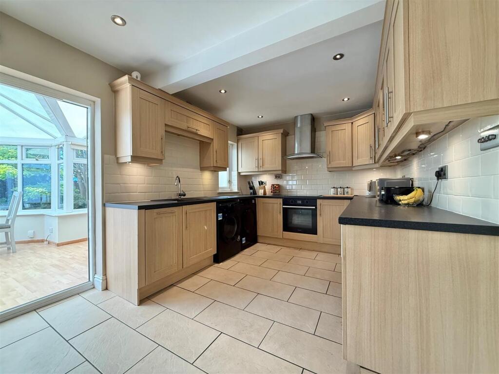 Additional image 19 of Lyttleton Avenue, Halesowen