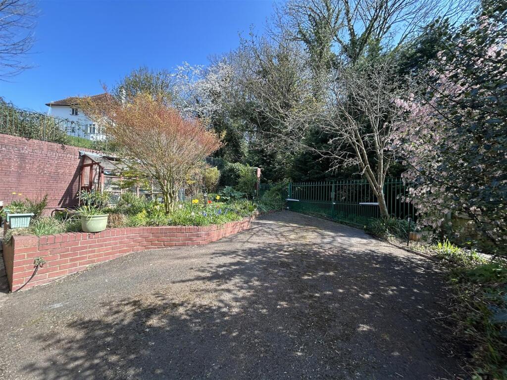 Additional image 20 of High Haden Road, Cradley Heath