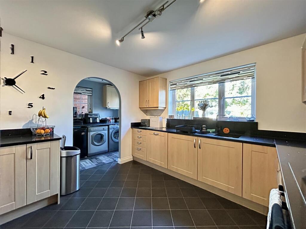 Additional image 8 of Cavalier Drive, Halesowen