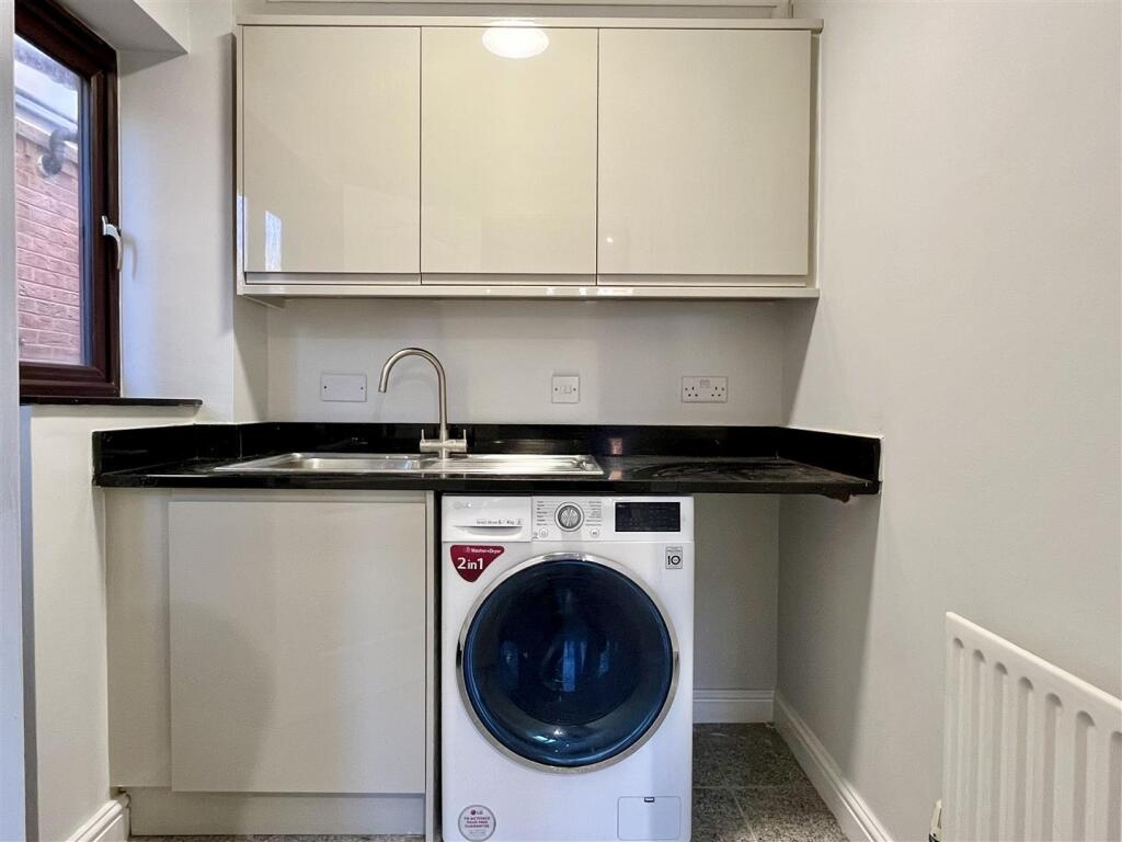 Additional image 5 of The Oaks, Sutton Coldfield