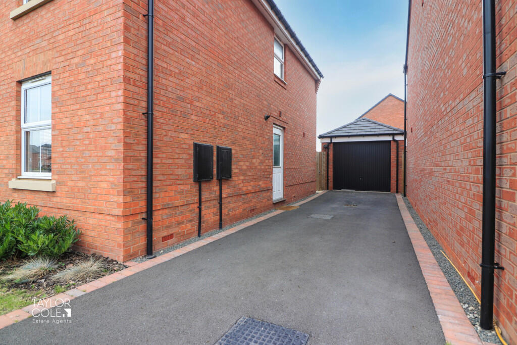 Additional image 29 of Gardiner Close, Tamworth