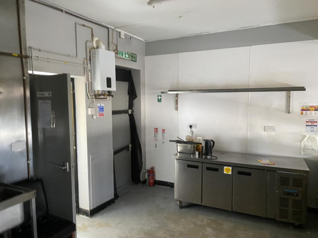 Additional image 6 of 118 Beverley Road, Stone Cross, West Bromwich