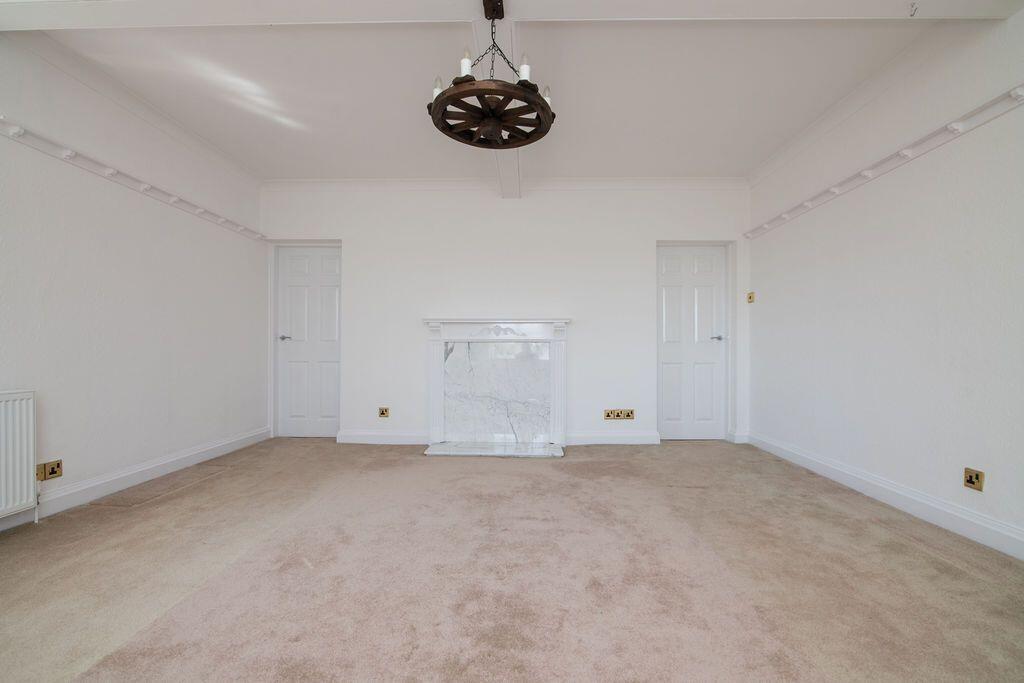 Additional image 11 of Flat 5, Beaudesert Park, Birmingham Road, Henley-in-Arden, B95 5QB