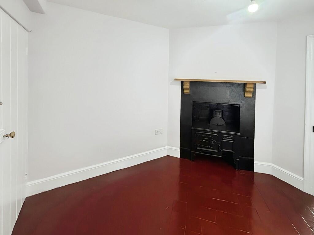 Additional image 3 of Crofton Park