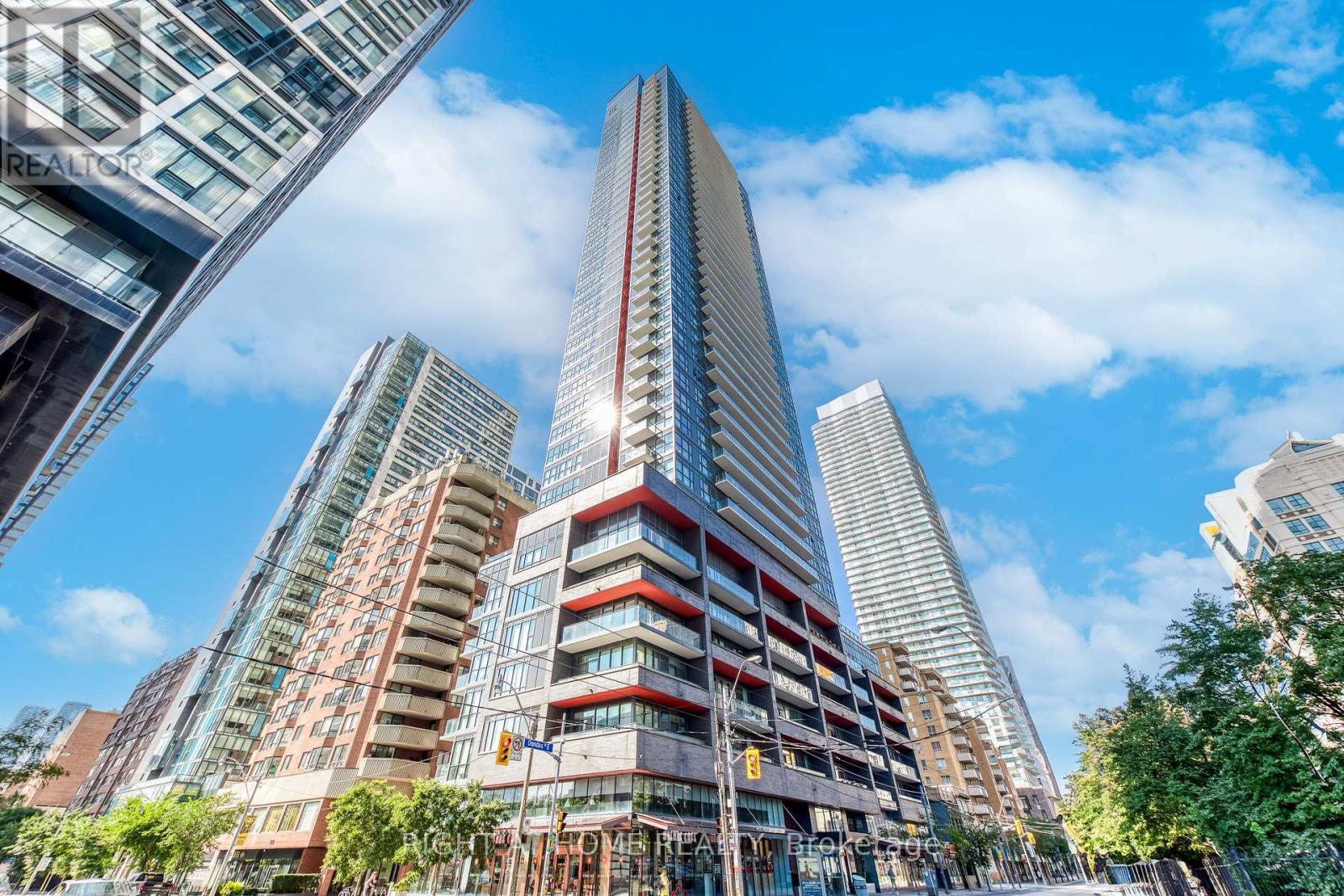 611 - 159 DUNDAS STREET E|Toronto (Church-Yonge Corridor), Ontario M5B0A9