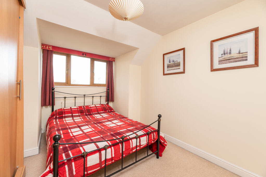 Additional image 10 of Lodge Gate Close, Denholme, West Yorkshire, BD13