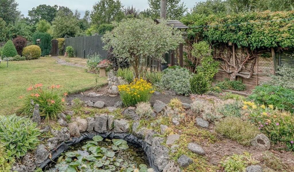 Additional image 12 of Finstall Road, Finstall, B60