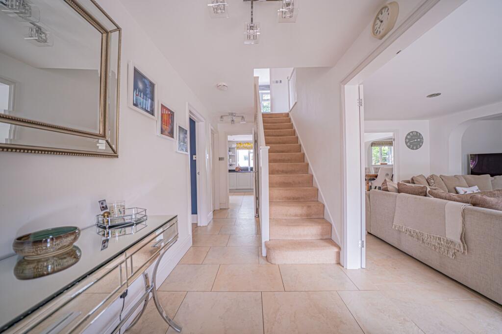 Additional image 19 of Hartington Close, Dorridge, B93