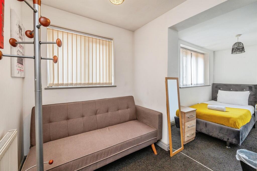 Additional image 14 of Shooters Close, Birmingham