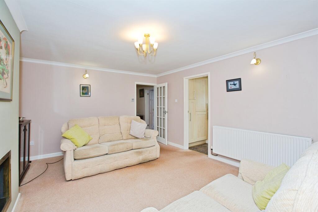 Additional image 15 of Carisbrooke Gardens, Yeovil