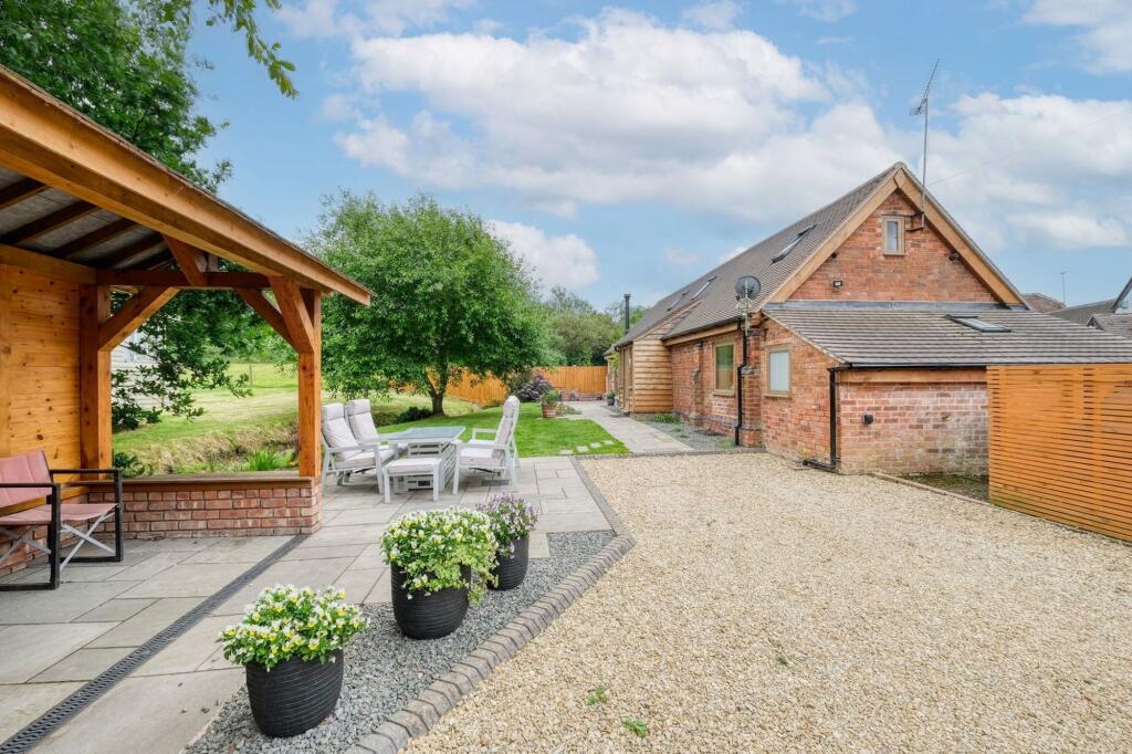 Additional image 27 of Green Lane, Callow Hill, B97