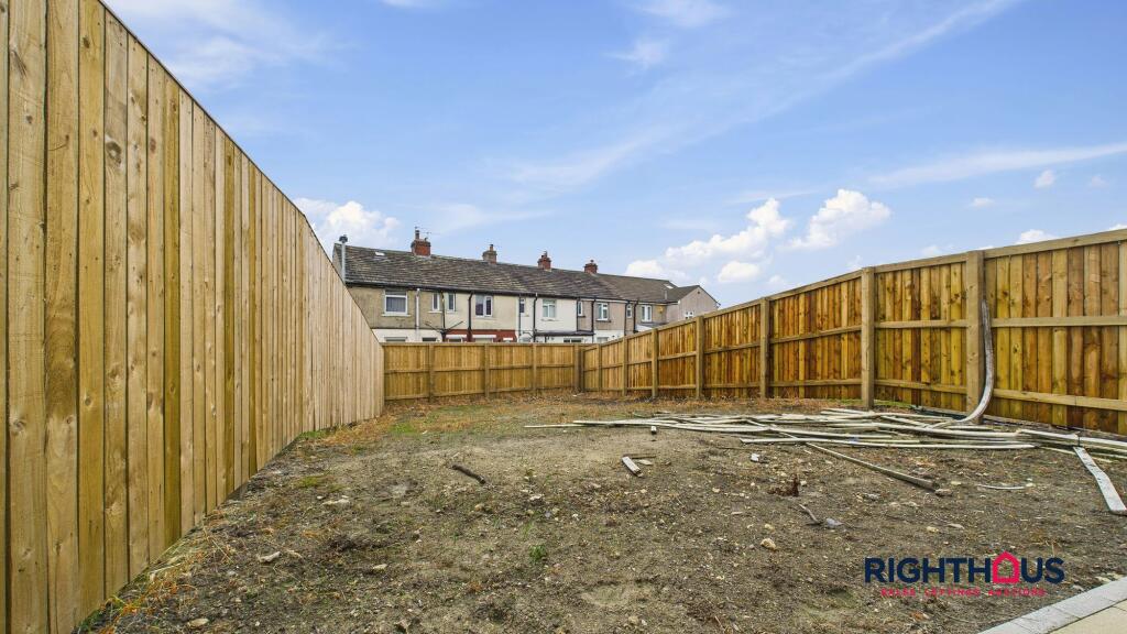 Additional image 4 of Woodlands View, Queensbury, BD13