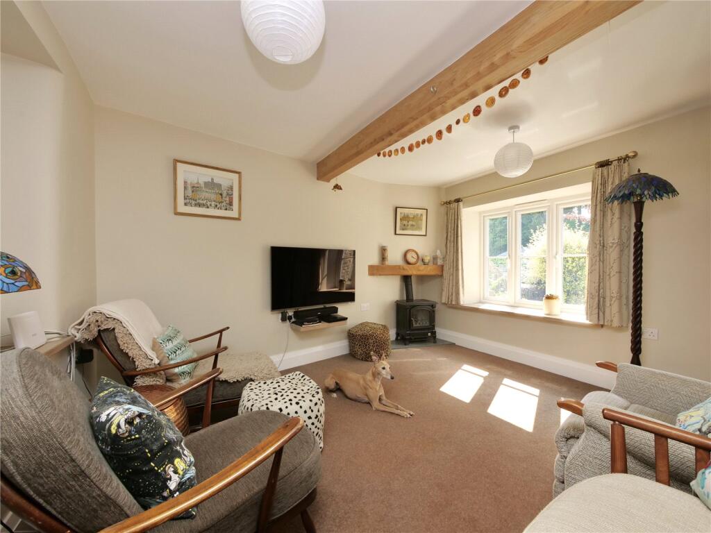Additional image 6 of Charming Three-Bedroom Cottage in a Prime Village Location