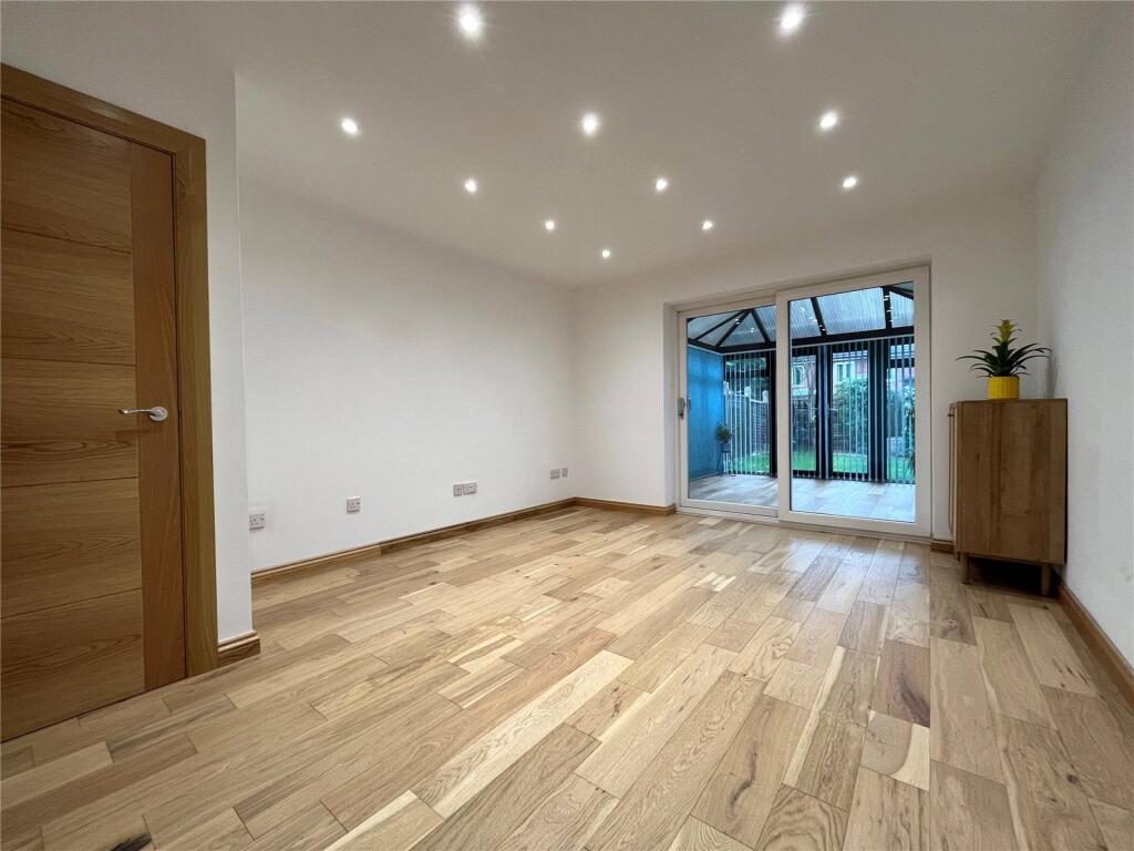 Additional image 16 of Tilesford Close, Shirley, Solihull, West Midlands, B90