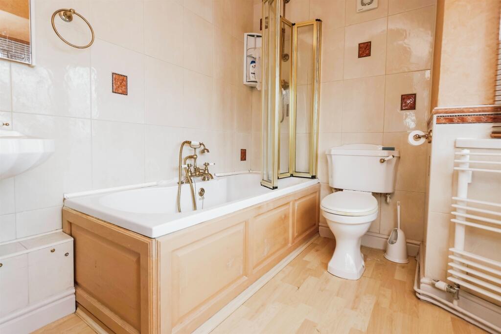 Additional image 10 of Barnford Crescent, Oldbury