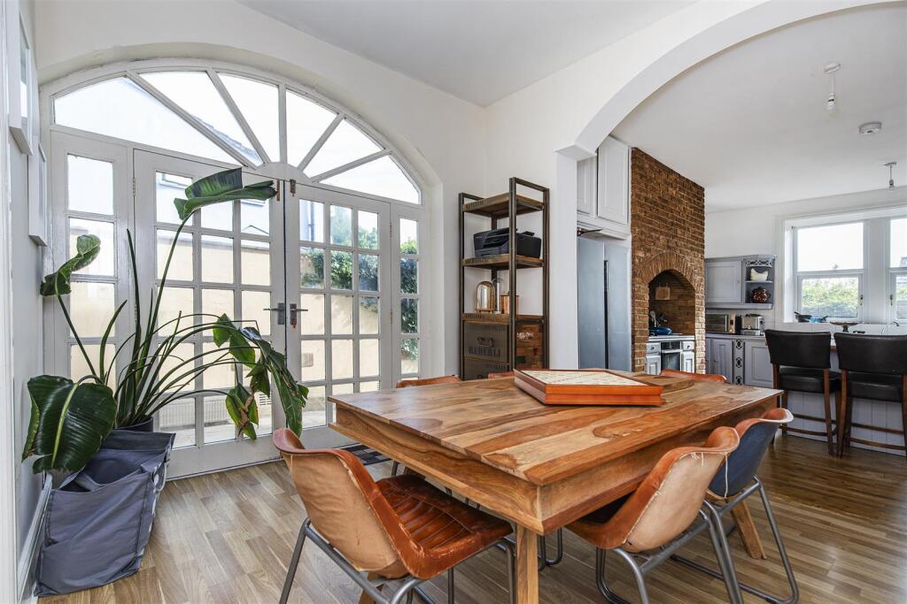 Additional image 7 of Whitcliffe Road, Cleckheaton