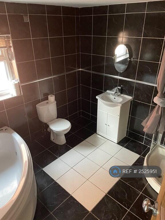 Additional image 14 of Green Lanes, Birmingham, B73