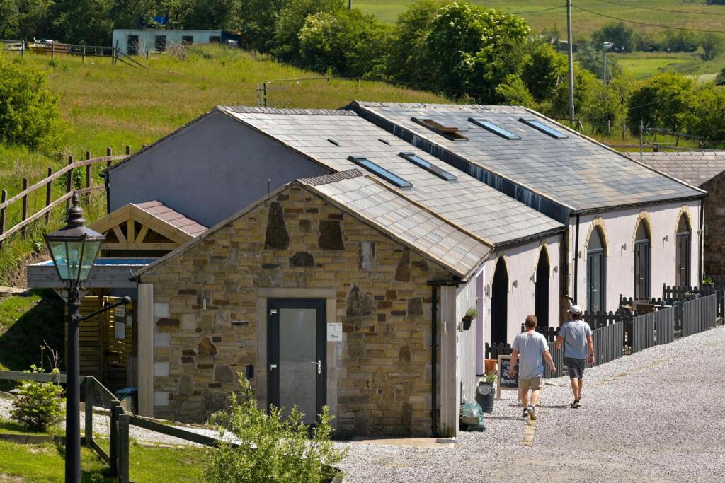 Additional image 4 of Dean Lane, Rossendale