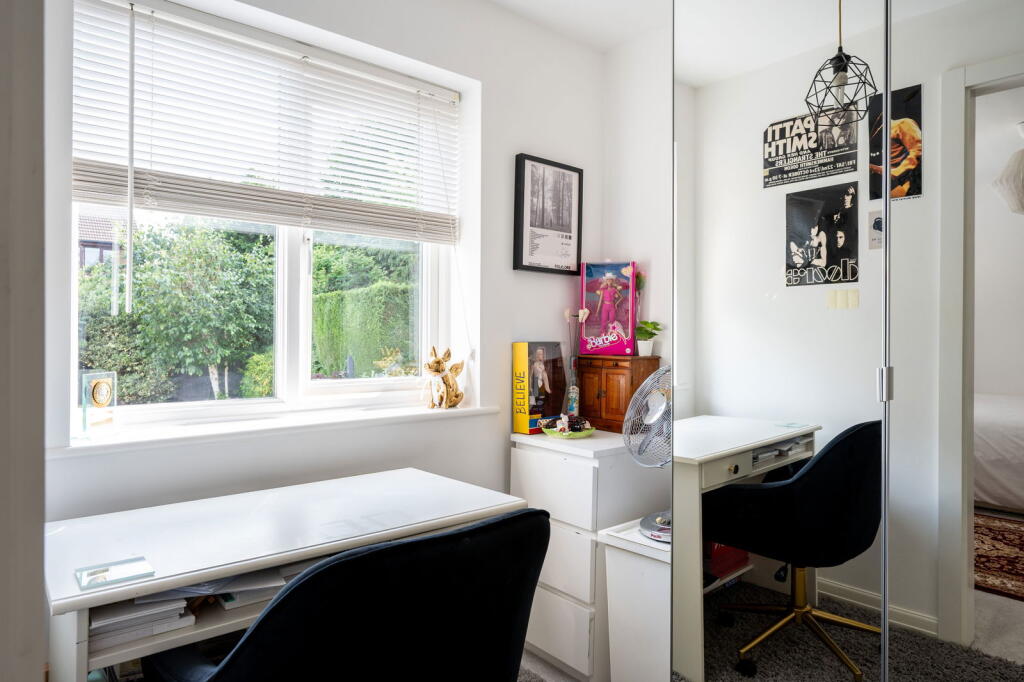 Additional image 32 of Beverley Close, Sutton Coldfield, B72 1YF