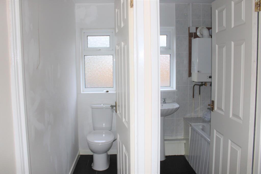 Additional image 10 of Oaklands Road, Yeovil, BA21