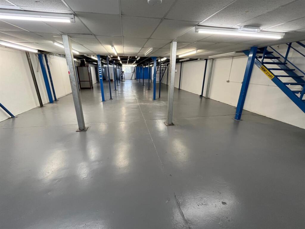 房产图片 9 - 布鲁克街，雷德奇 B98 8NG