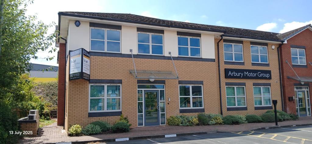 Property image for 17 The Courtyard, Buntsford Drive, Bromsgrove, Worcestershire, B60