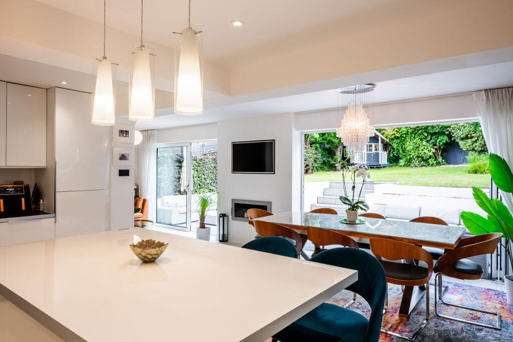 Additional image 39 of Beverley Close, Sutton Coldfield, B72 1YF