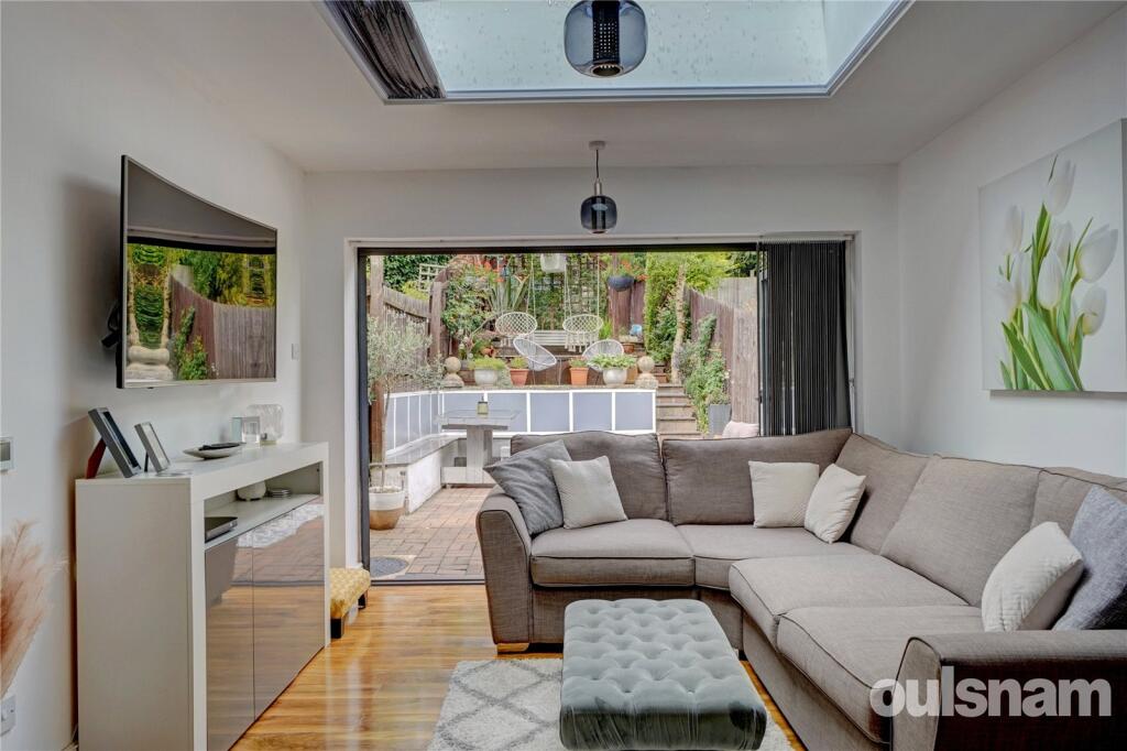 Additional image 4 of Kingfisher Court, Alvechurch, Birmingham, Worcestershire, B48