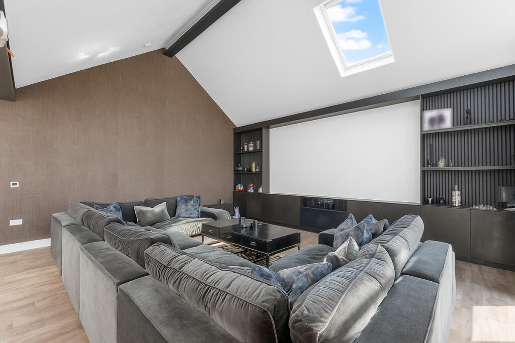 Additional image 12 of Haye Lane, Mappleborough Green, B80