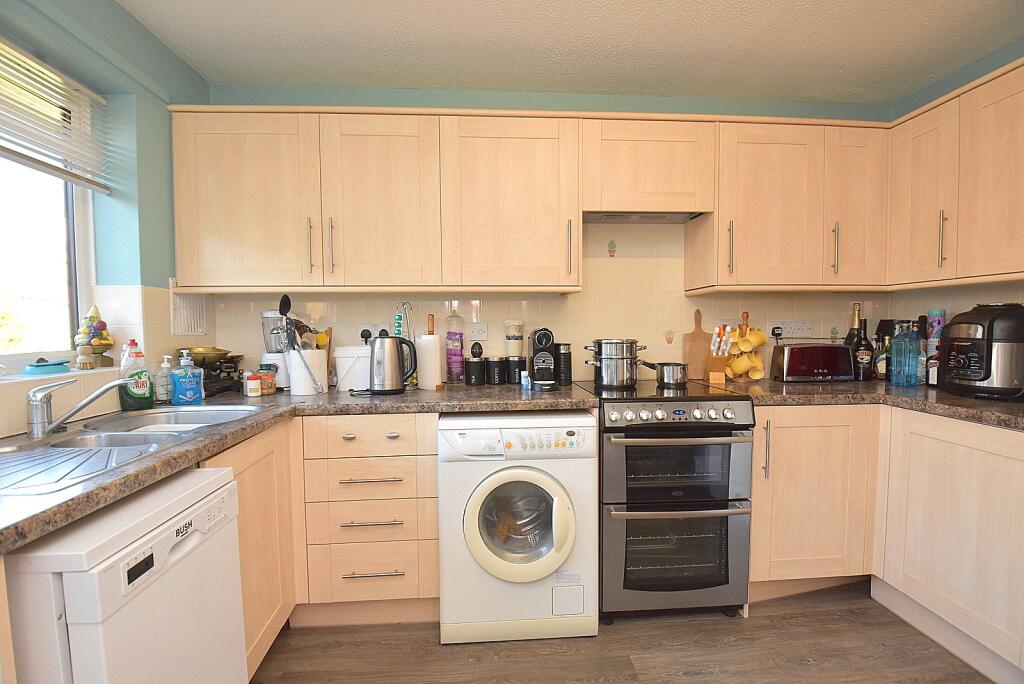 Additional image 5 of Greenway Close, Wincanton, BA9