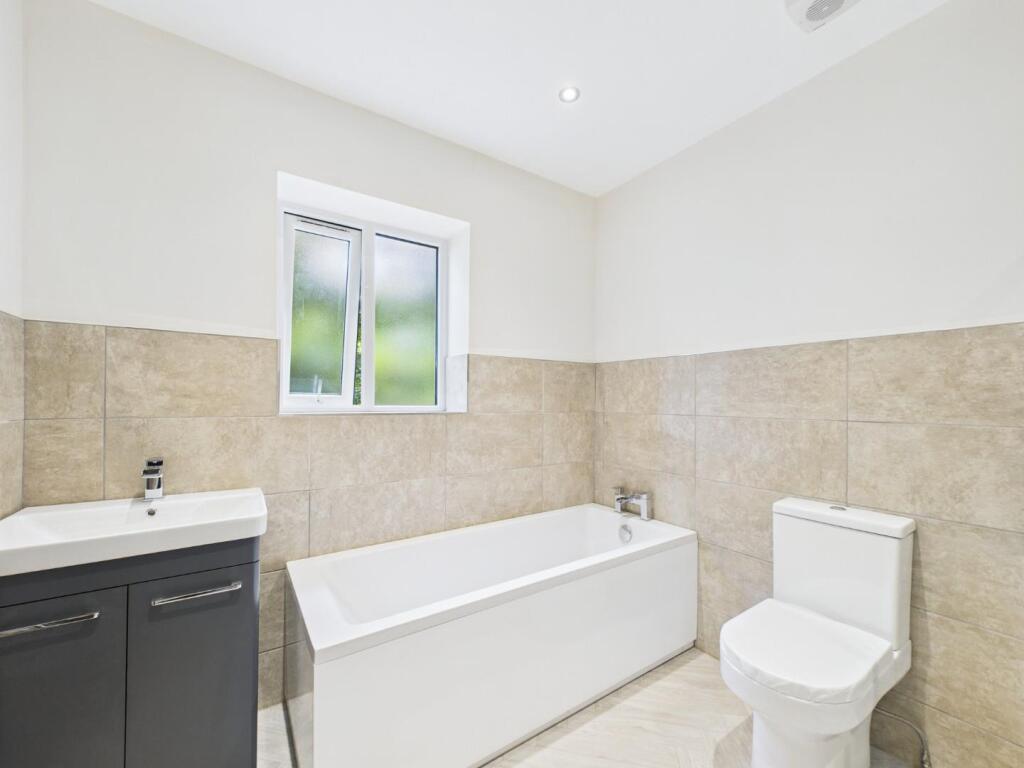 Additional image 13 of Brackendale, Thackley