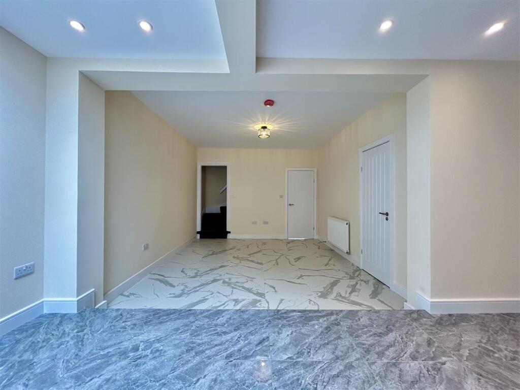 Additional image 7 of Woodman Road, Halesowen