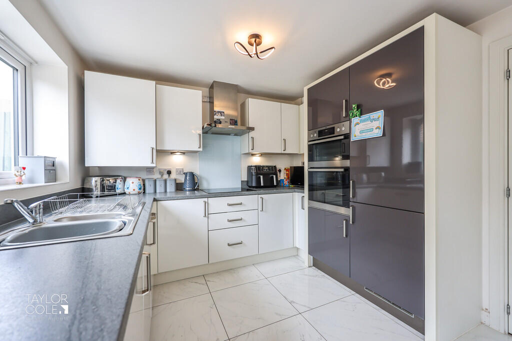Additional image 8 of Meadow Way, Tamworth