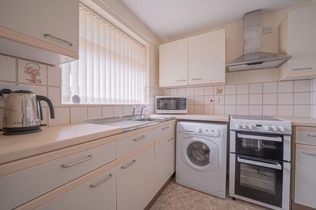 Additional image 2 of Hartlebury Close, Dorridge, B93