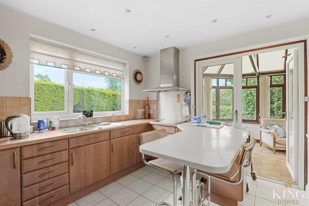 Additional image 5 of Pratts Lane, Mappleborough Green