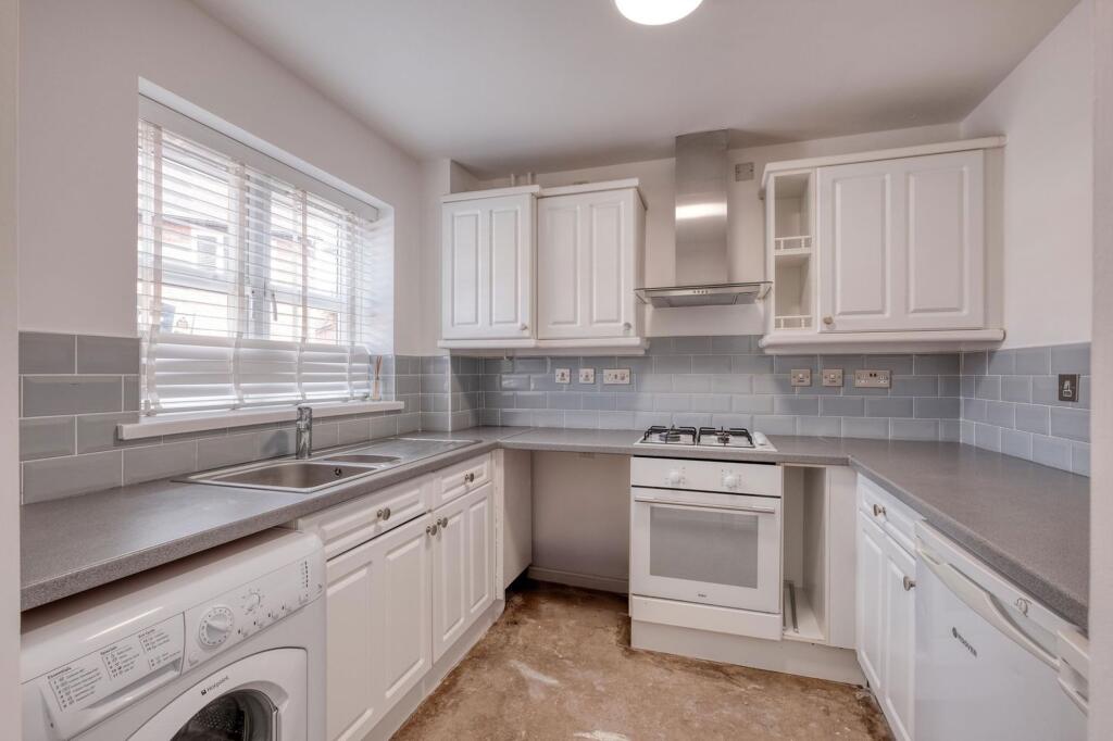 Additional image 4 of Ivy Way, Shirley, B90