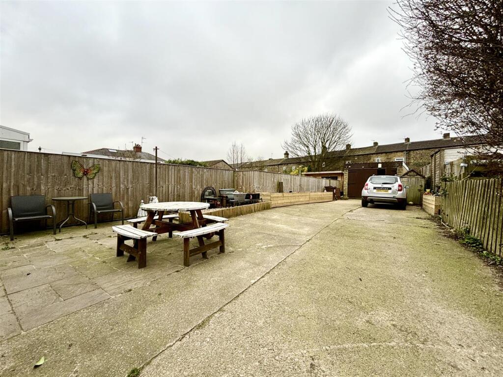 Additional image 17 of Middle Lane, Clayton, Bradford