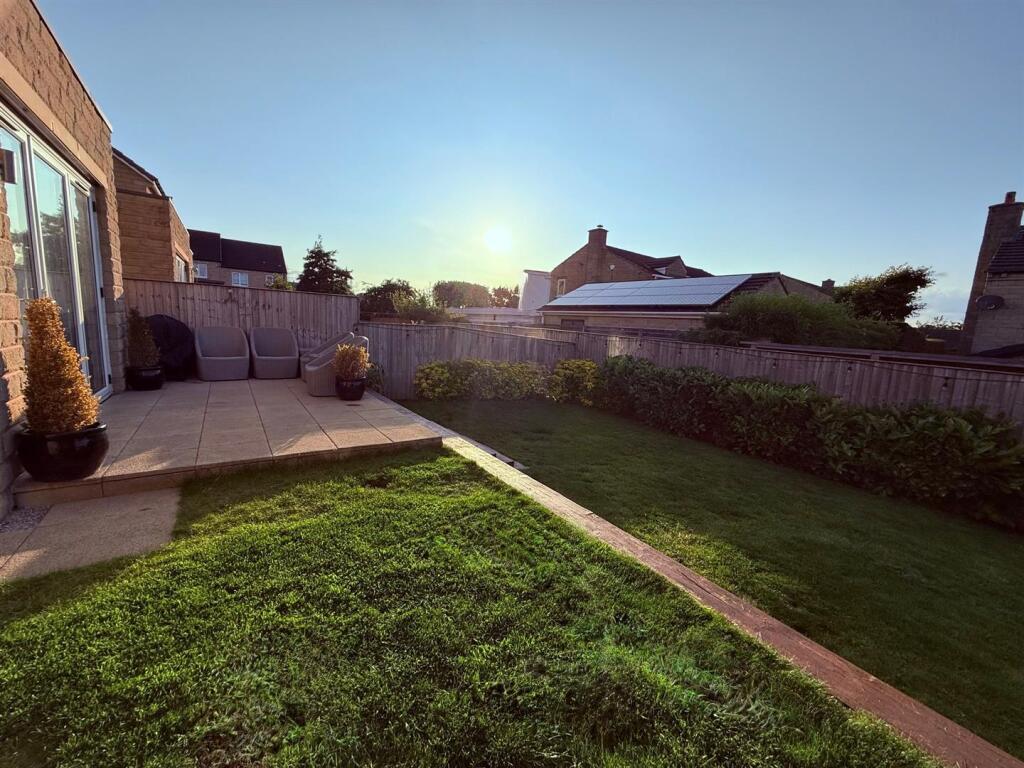 Additional image 18 of Sandhill Fold, Idle, Bradford