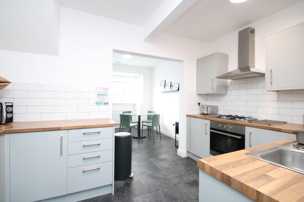 Additional image 9 of Bradford Street, Tamworth, Staffordshire