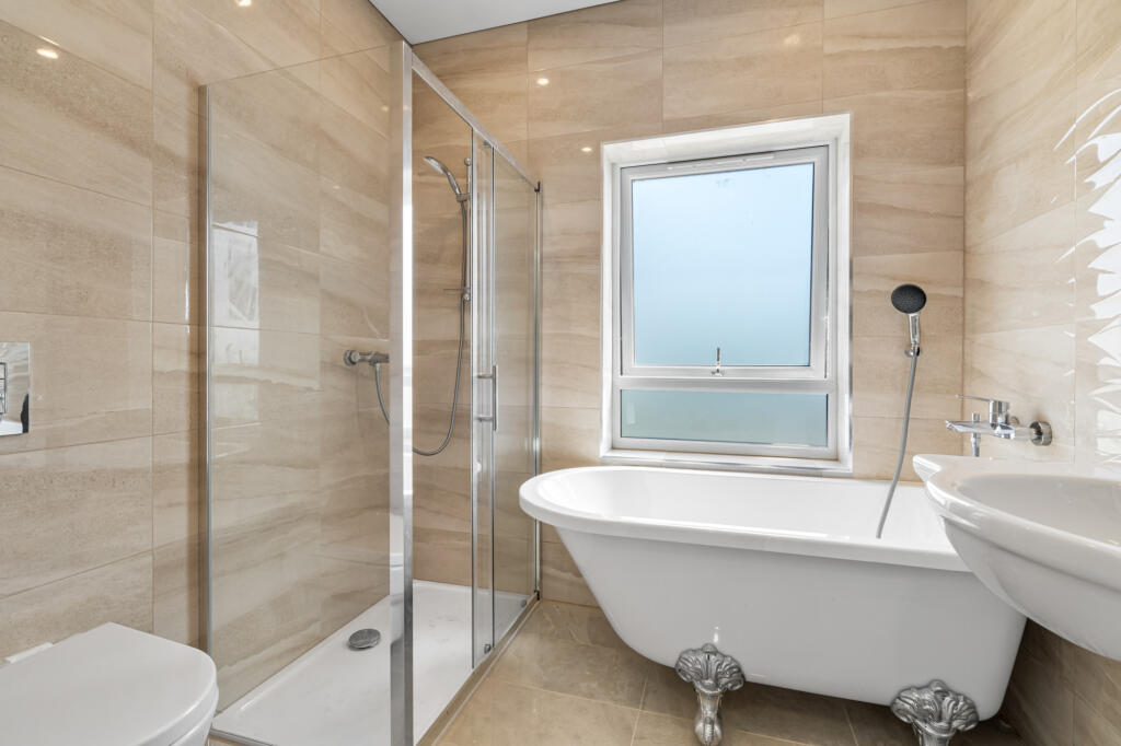 Additional image 17 of The Leys,  Alcester, B50