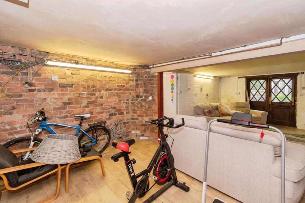 Additional image 18 of West Avenue, Baildon, BD17