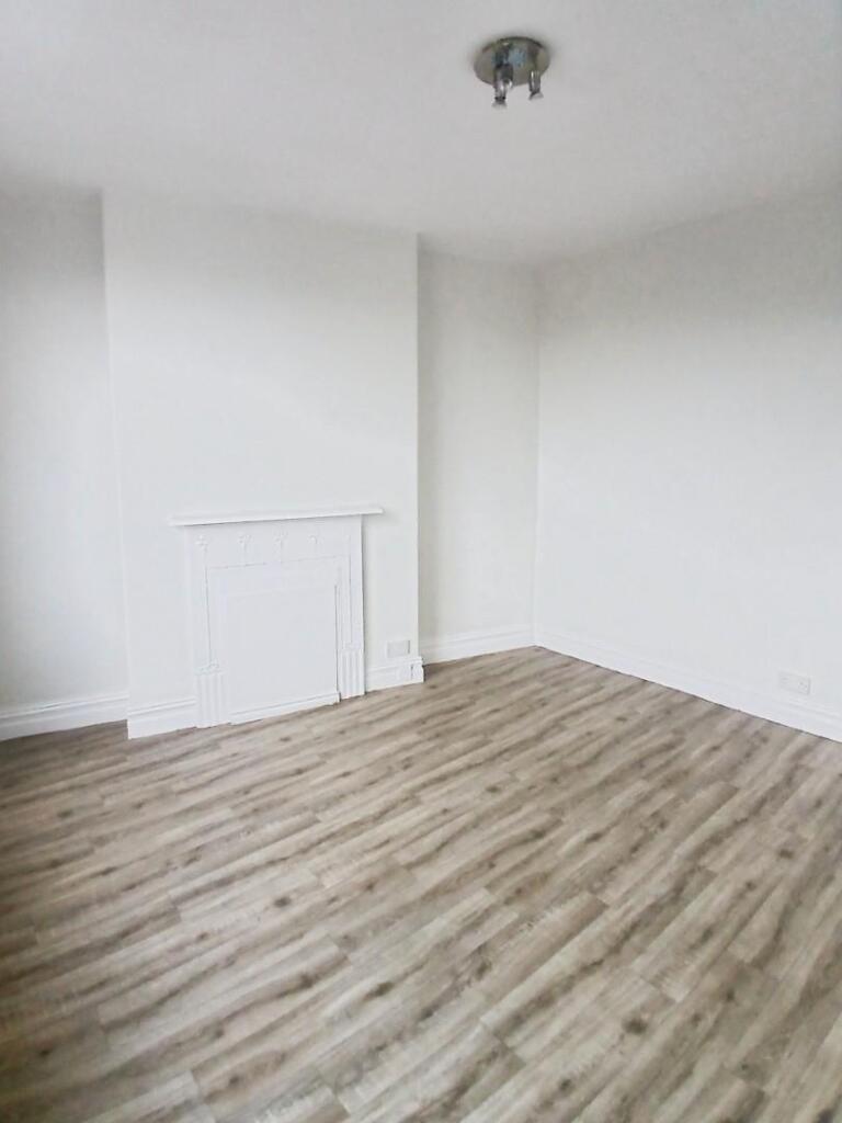 Additional image 12 of Fourlands Road, Bradford