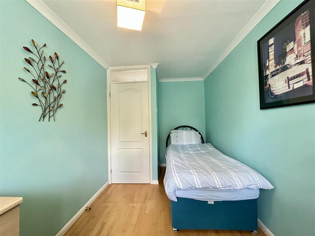 Additional image 17 of The Crescent, Cradley Heath