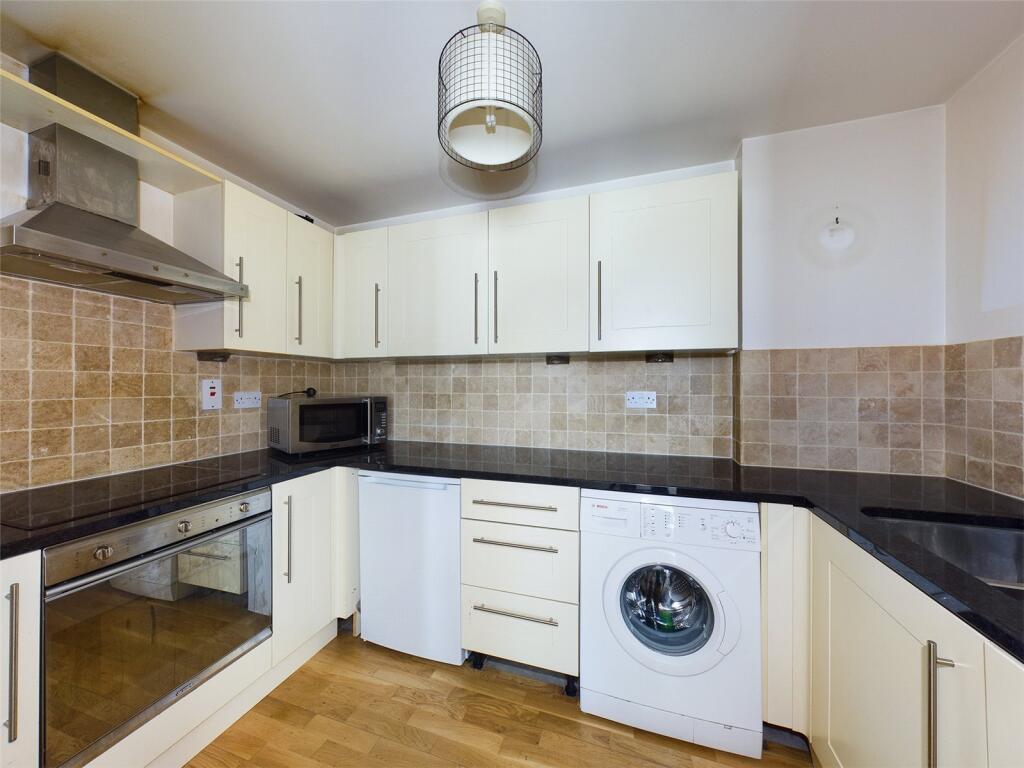 Additional image 10 of Stonegate House, Bradford, BD1
