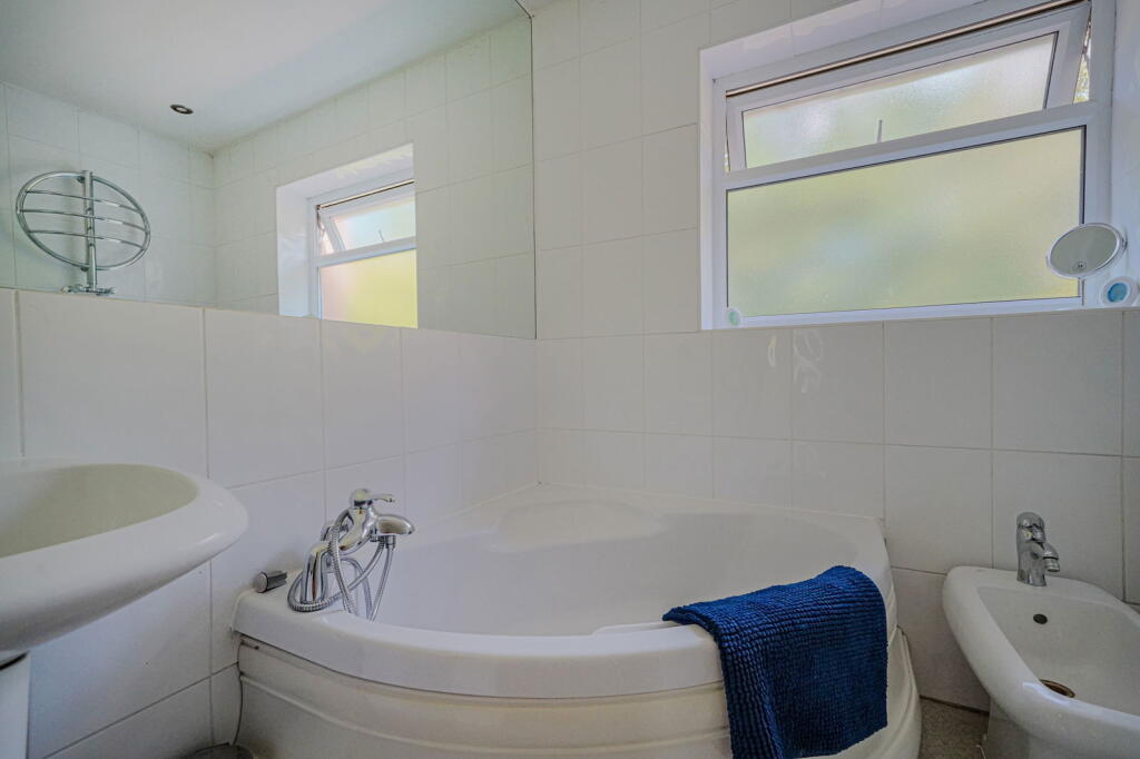 Additional image 23 of Browns Coppice Avenue, Solihull