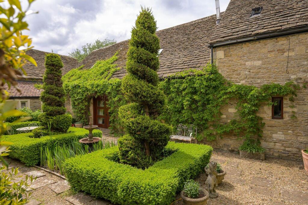 Additional image 23 of Leigh Barn, Bradford On Avon