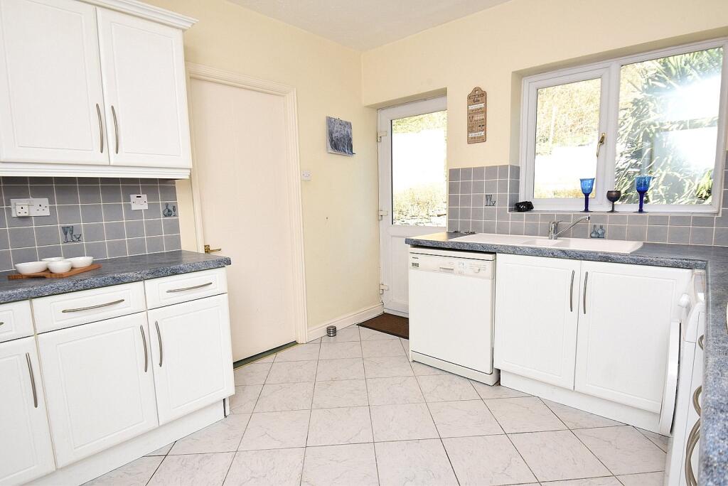 Additional image 4 of Les Rosiers Grove, Wincanton, Somerset, BA9