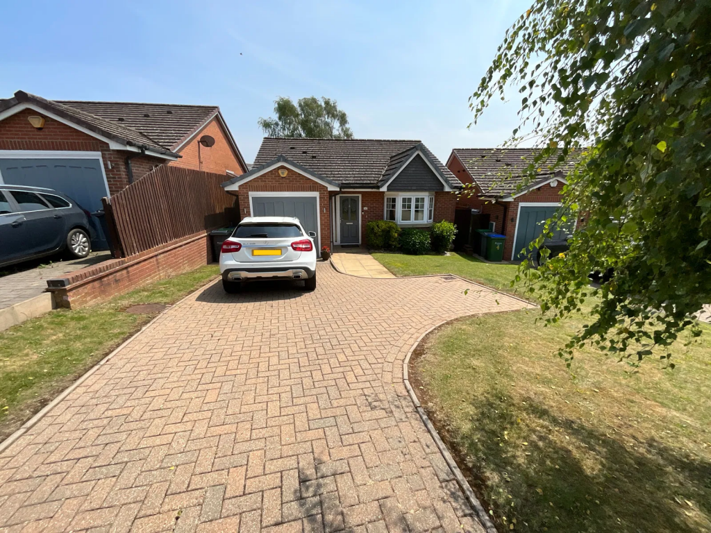 Property image for Gibbet Hill, OAKHAM, Tividale, B69 1QW